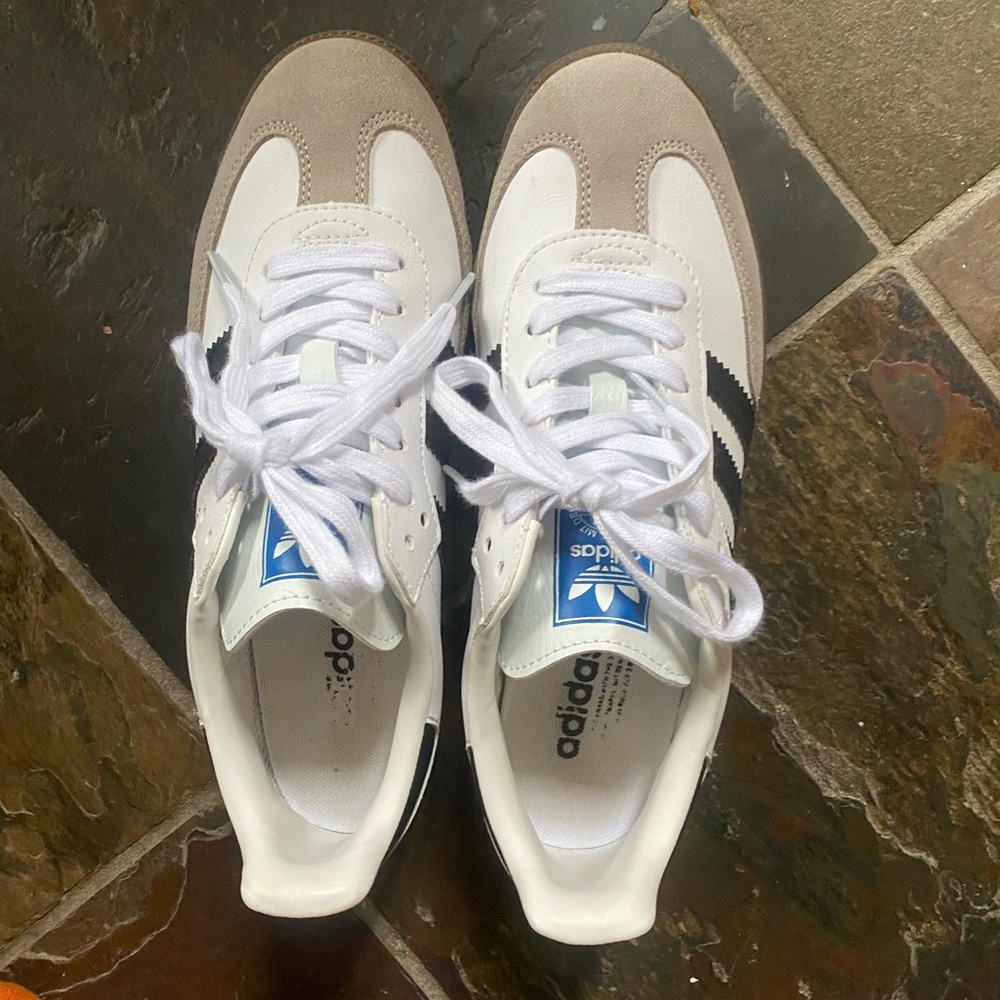 Adidas sambas